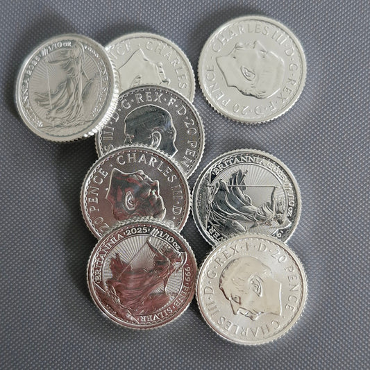 Silver Bars or Silver Coins - Which is Better in 2025?
